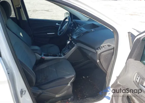 2016 Ford Escape Se from USA, damaged, VIN 1FMCU0GX7GUA92064